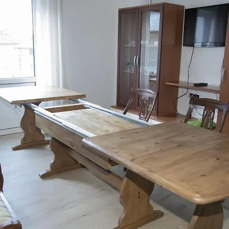 House Storile Apartment *